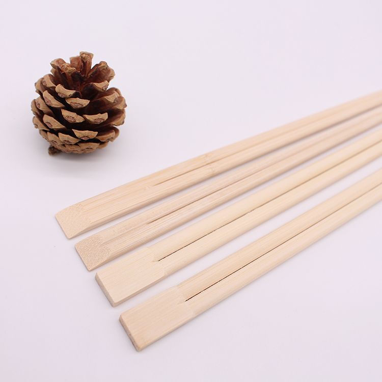 Đũa gỗ dùng một lần được dùng trong cuộc sống hàng ngày 